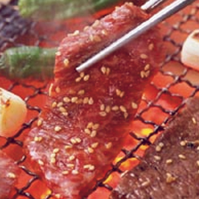 国産 牛カルビ（バラ） 100g ¥380